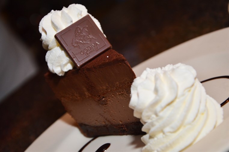 Opening of The Cheesecake Factory in Beirut